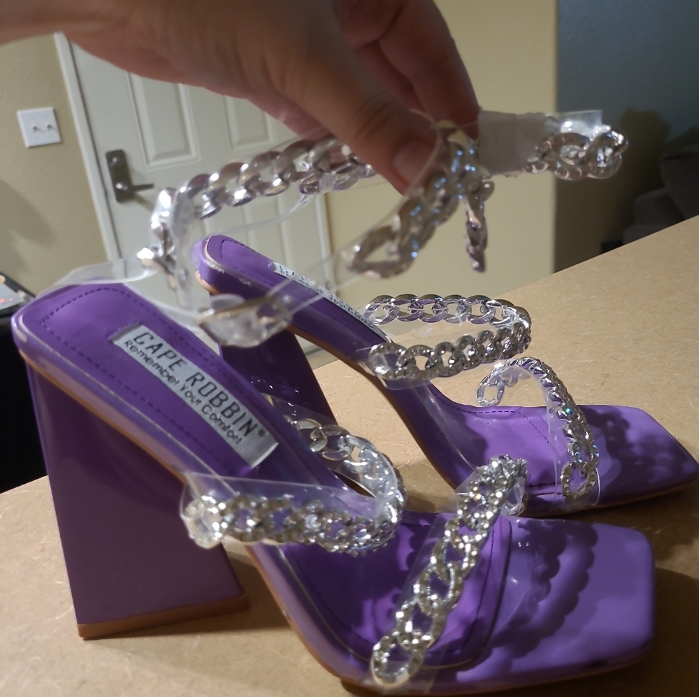 Dolls Kill Cape Robbin Chain Heels